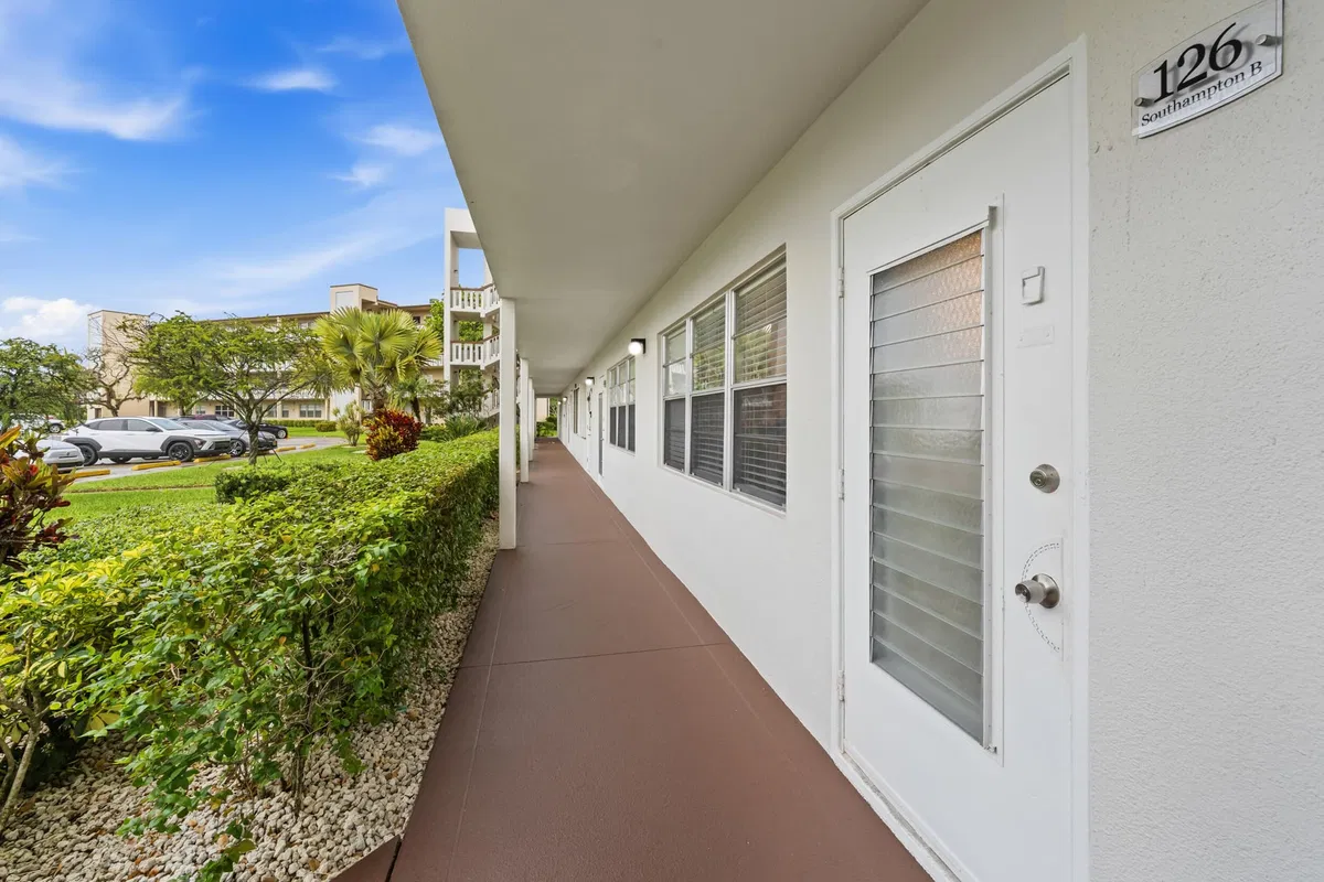 Residence photo 13