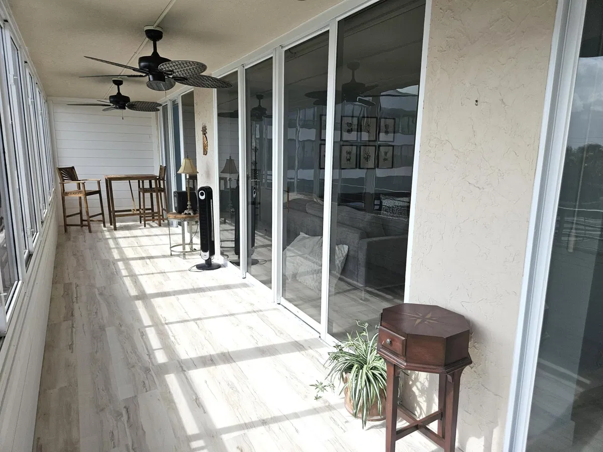 Unit 312 photo 22