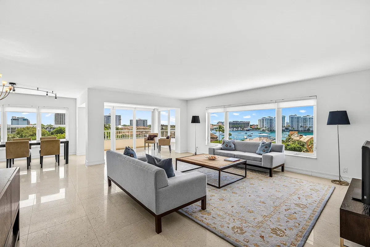 600 S Ocean Boca Unit 504 photo 4