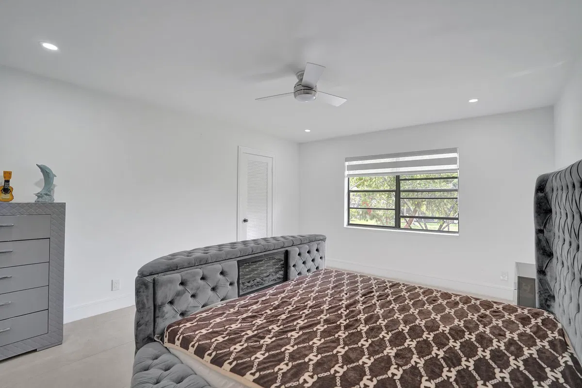 Boca Lago Country Club Homes Unit 2b photo 28