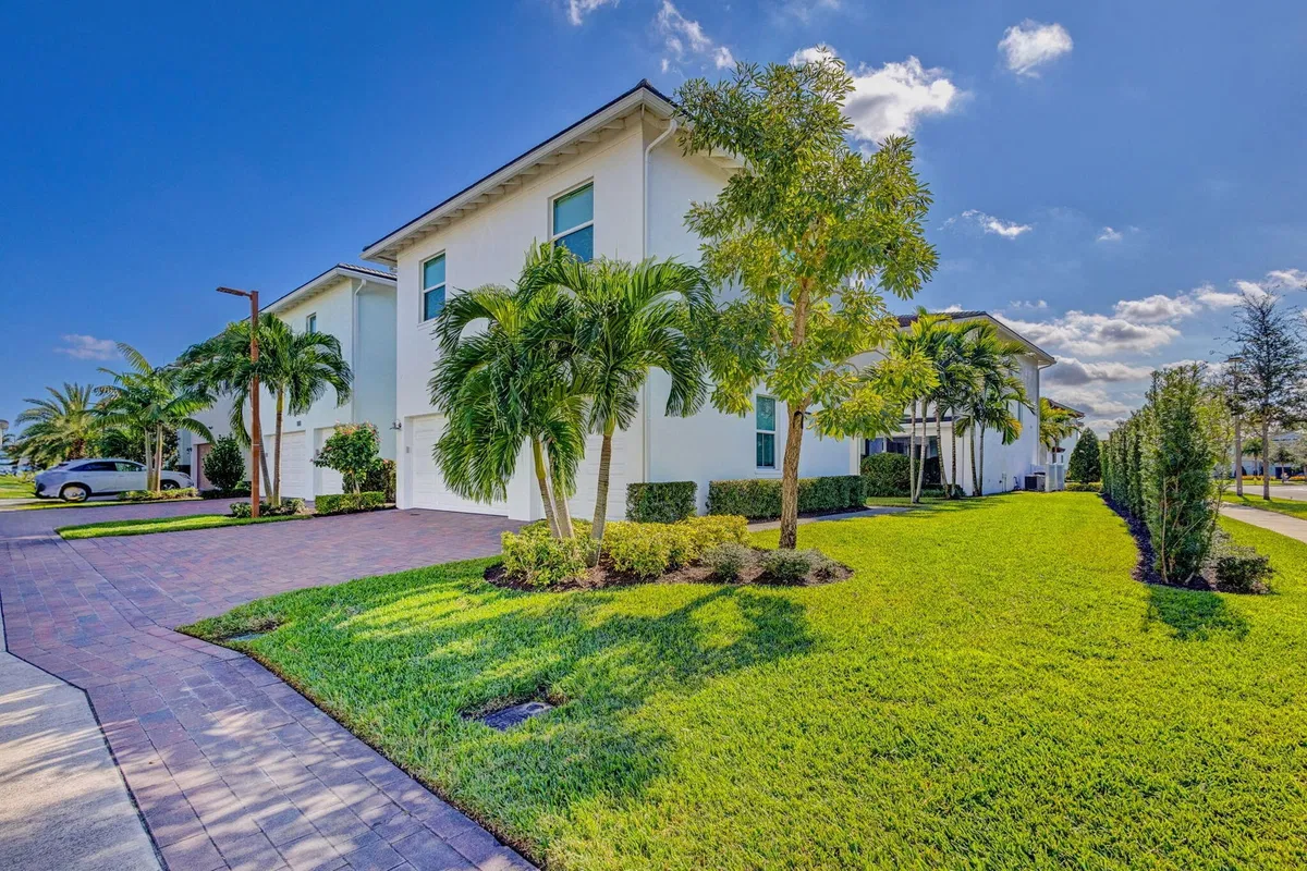 Alton Homes Palm Beach Gardens Residence photo 31