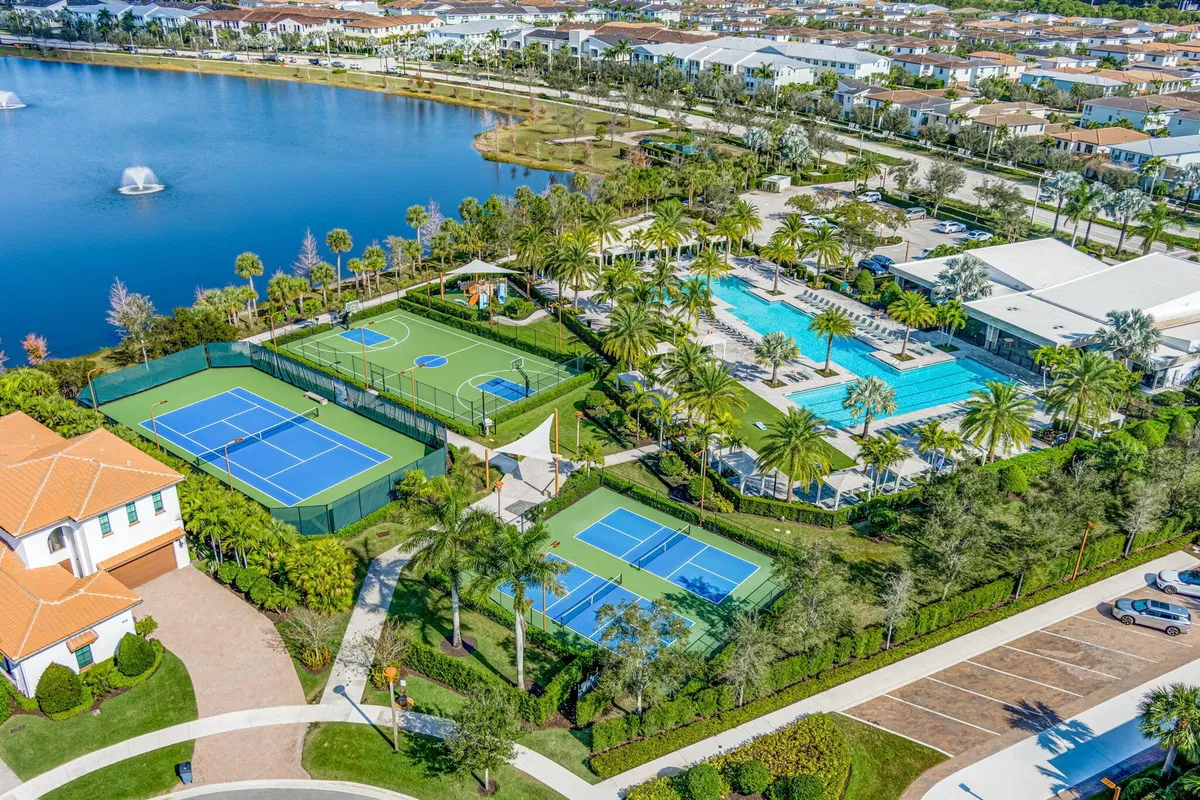 Alton Homes Palm Beach Gardens Residence photo 40
