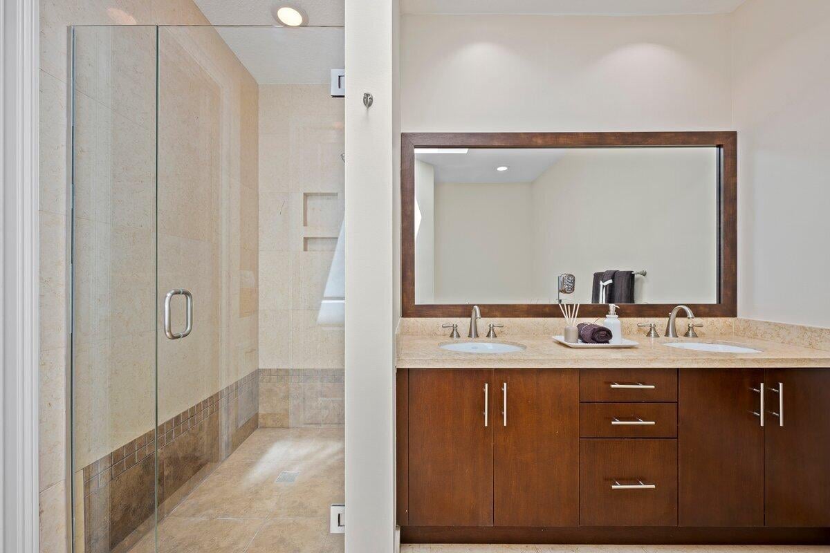 Downtown Delray Beach Unit 302 photo 13