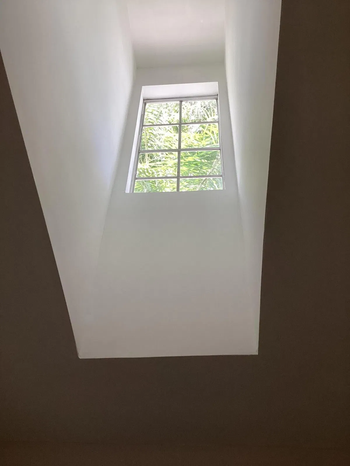 Unit L photo 34