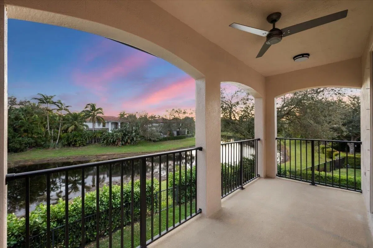 Evergrene Palm Beach Gardens Residence photo 22