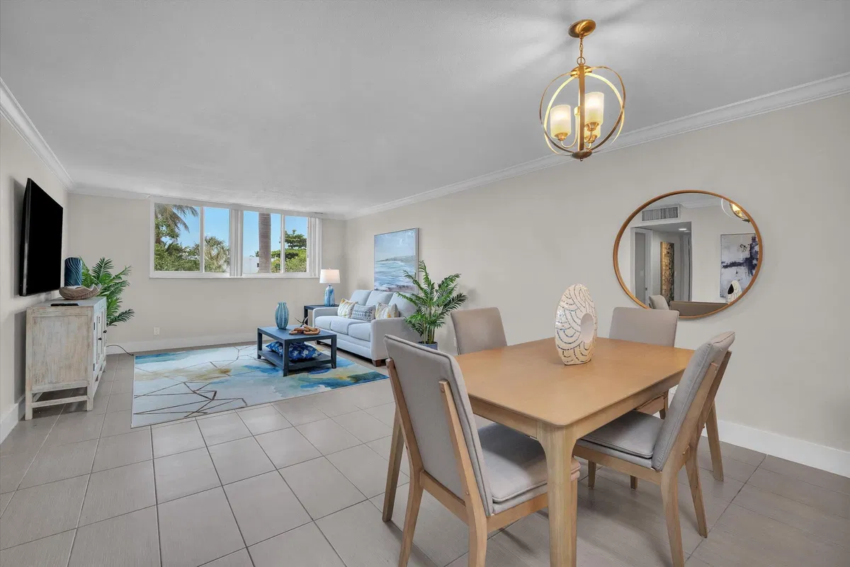 Boca Raton Riviera Unit 203 photo 7