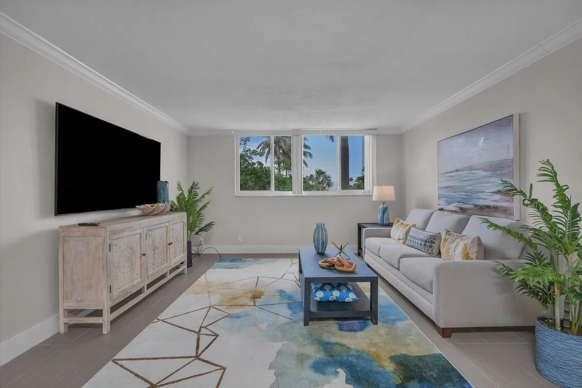 Boca Raton Riviera Unit 203 photo 10