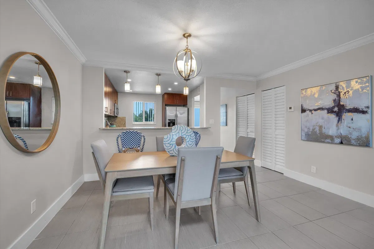 Boca Raton Riviera Unit 203 photo 13