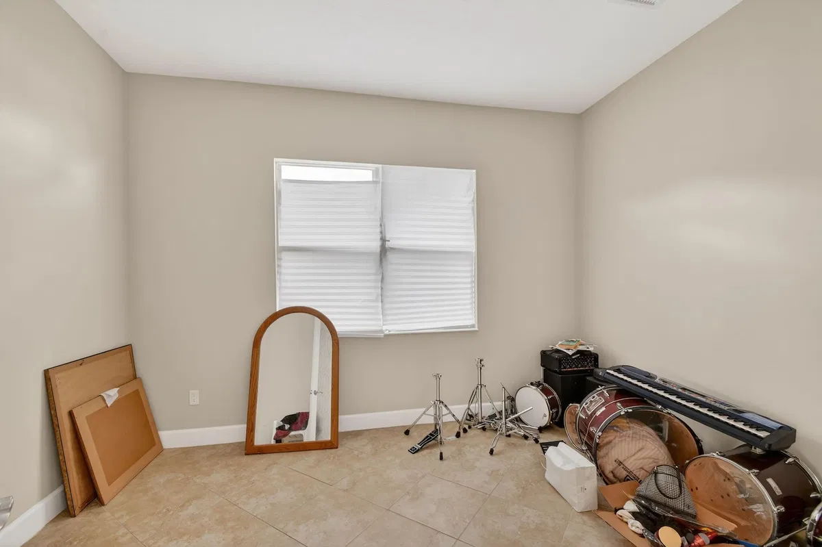 Residence photo 7