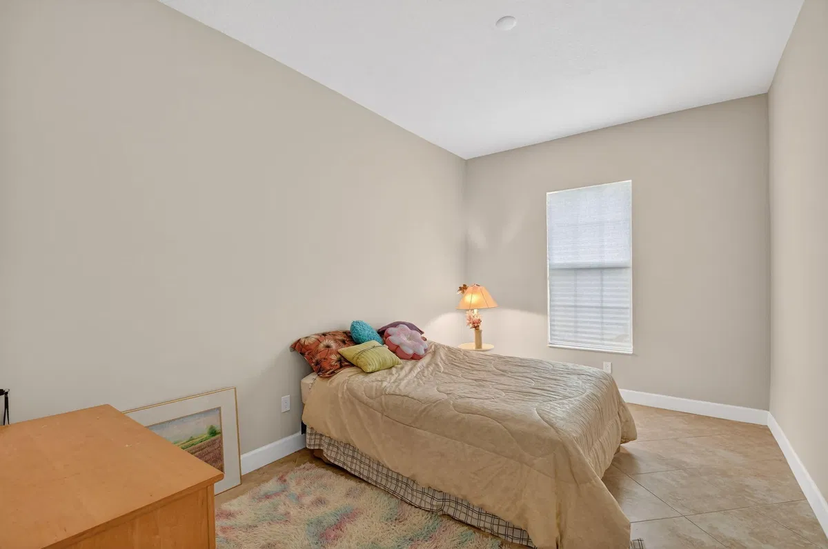 Residence photo 28