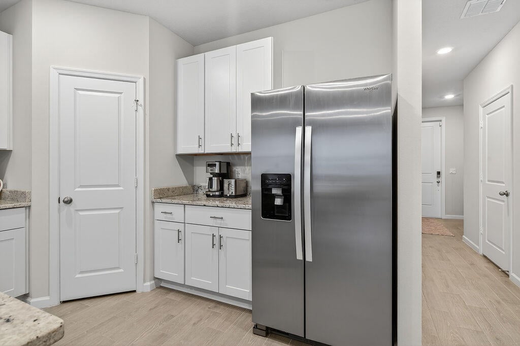 Residence photo 4