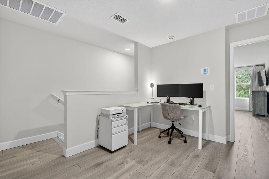 Residence photo 22