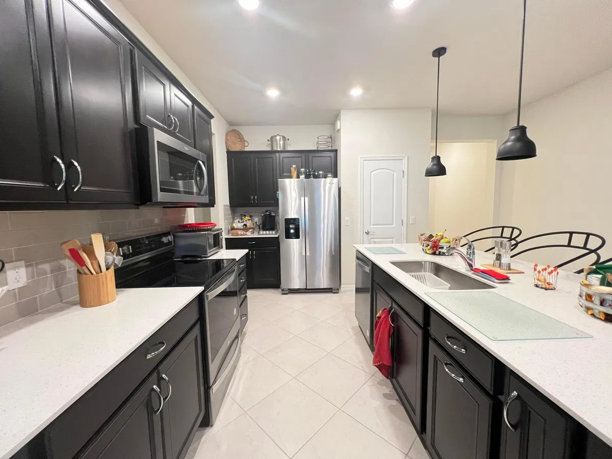Residence photo 16