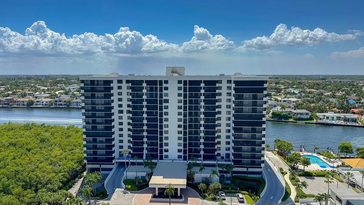 3420 S Ocean Unit 7o