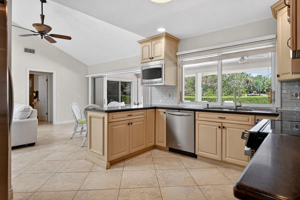 Mariner Sands Residence photo 7