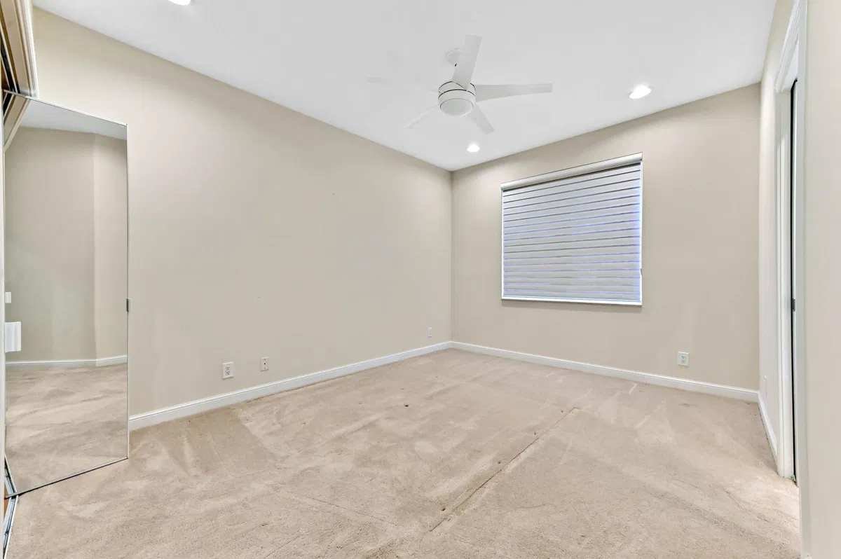  Residence photo 31