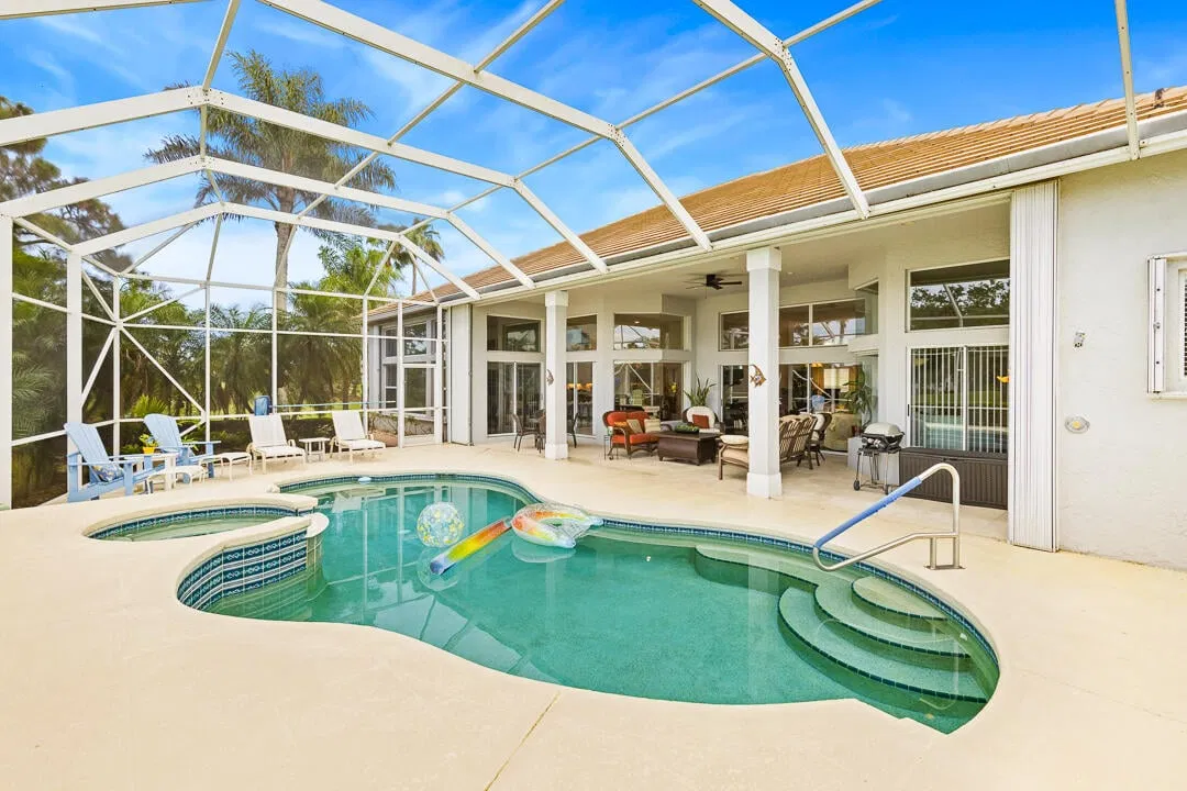 Monarch Country Club Residence photo 46