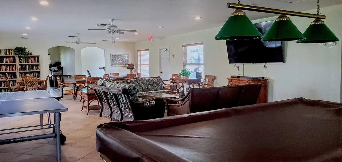 Unit 106 photo 22