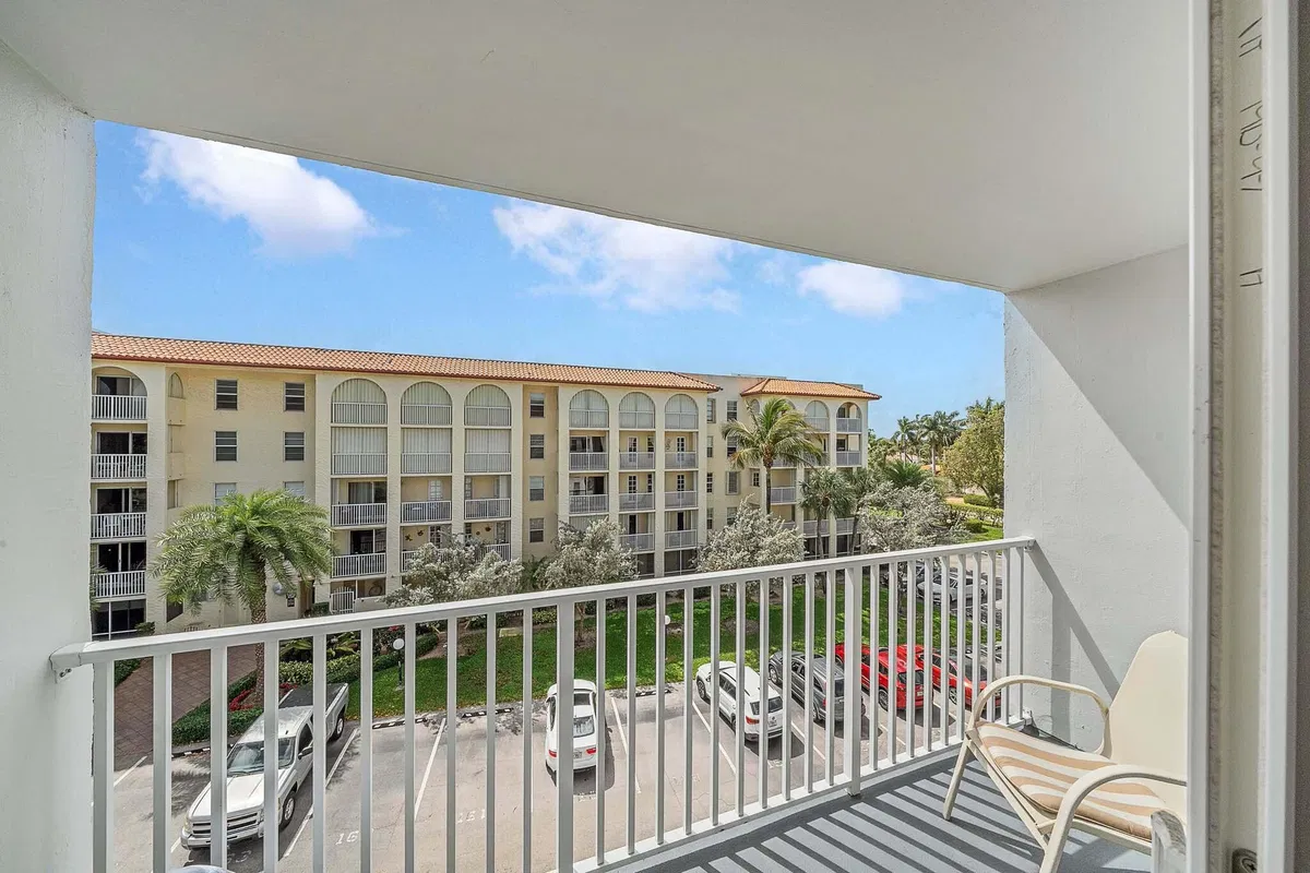 Boca Raton Unit 414 photo 13