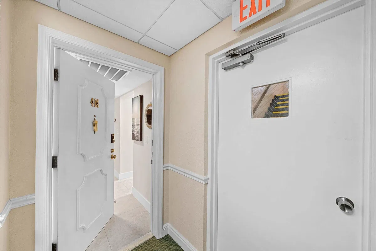 Boca Raton Unit 414 photo 37