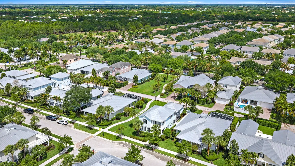 Mallory Creek Abacoa Residence photo 25