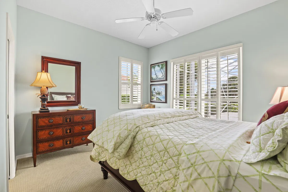 Monarch Country Club Residence photo 19