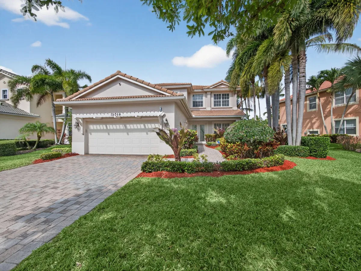 Paloma Palm Beach Gardens Residence