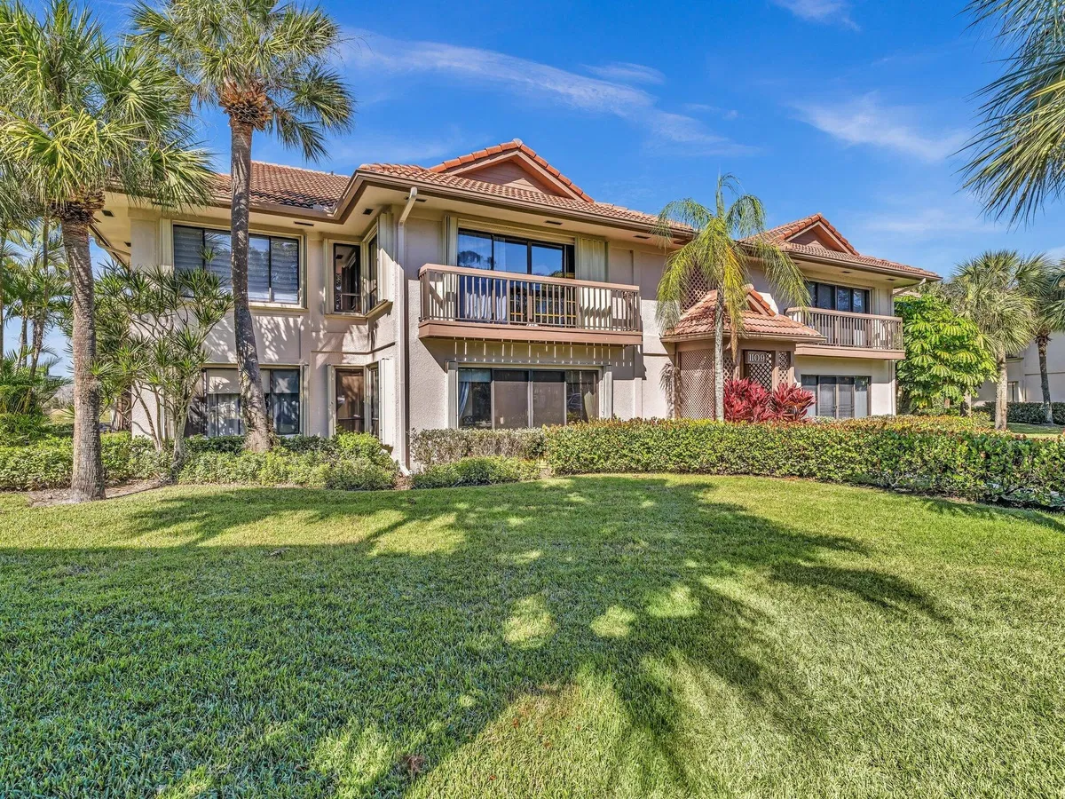 PGA National Palm Beach Gardens Unit 202 photo 25