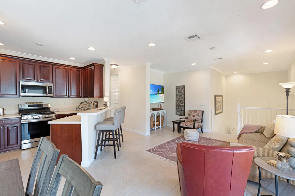 Evergrene Palm Beach Gardens Residence photo 13