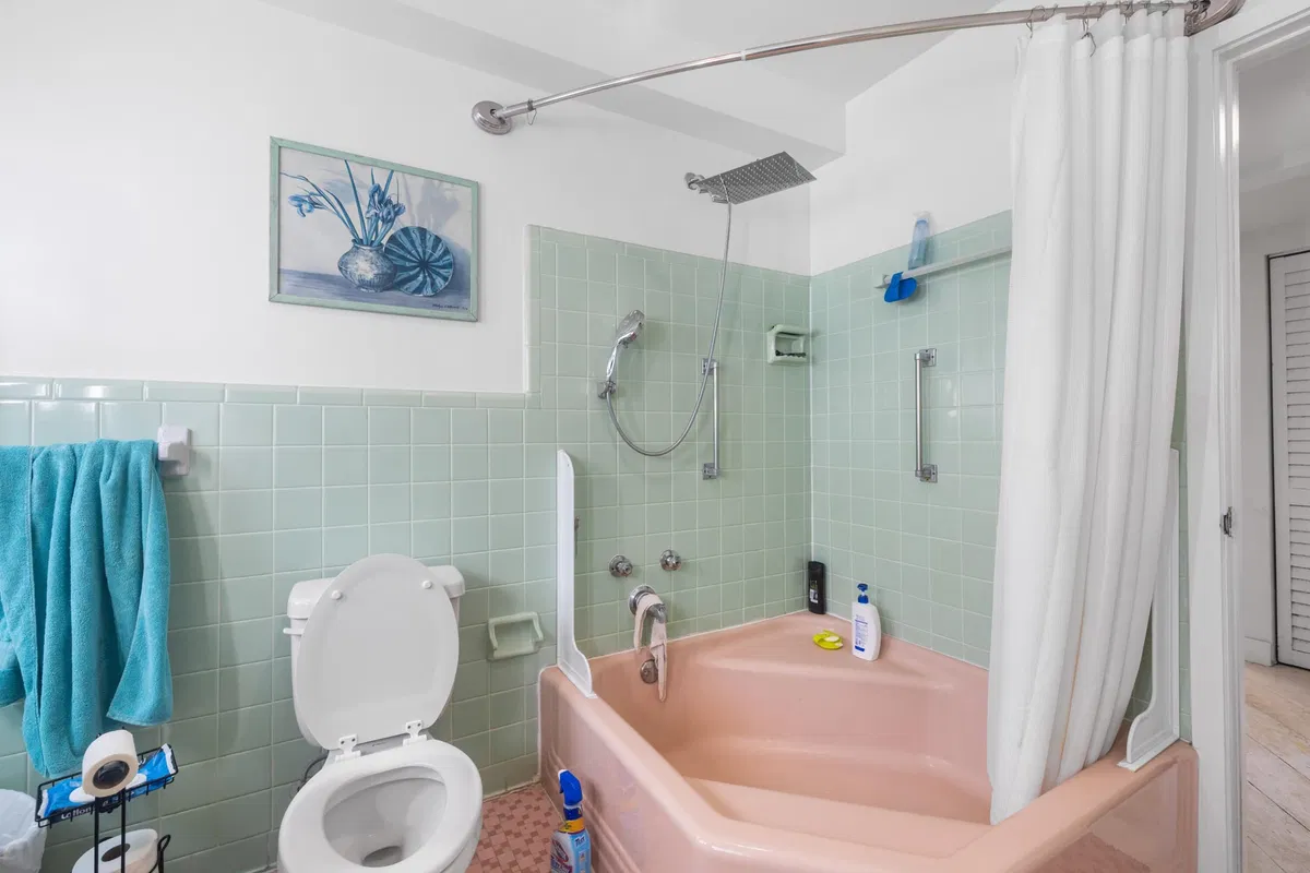 Residence photo 25