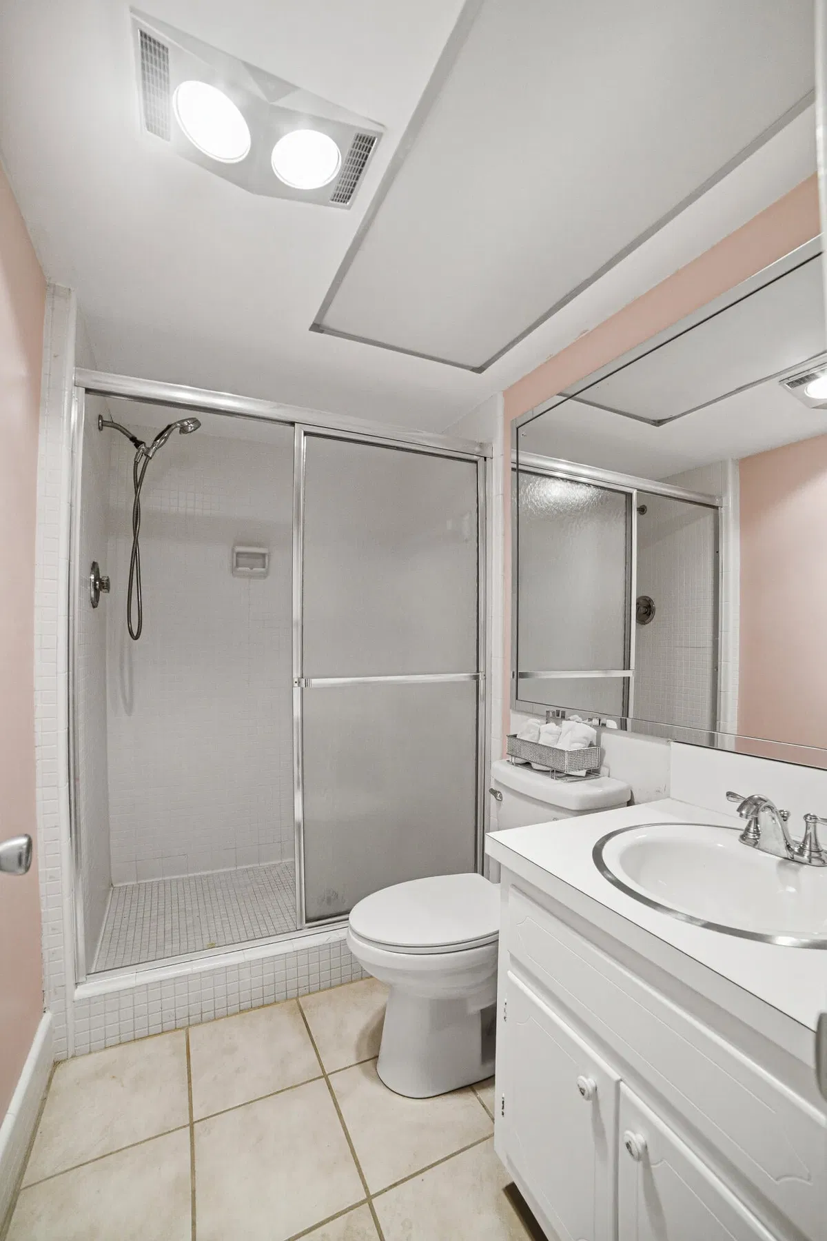 Unit 205 photo 22