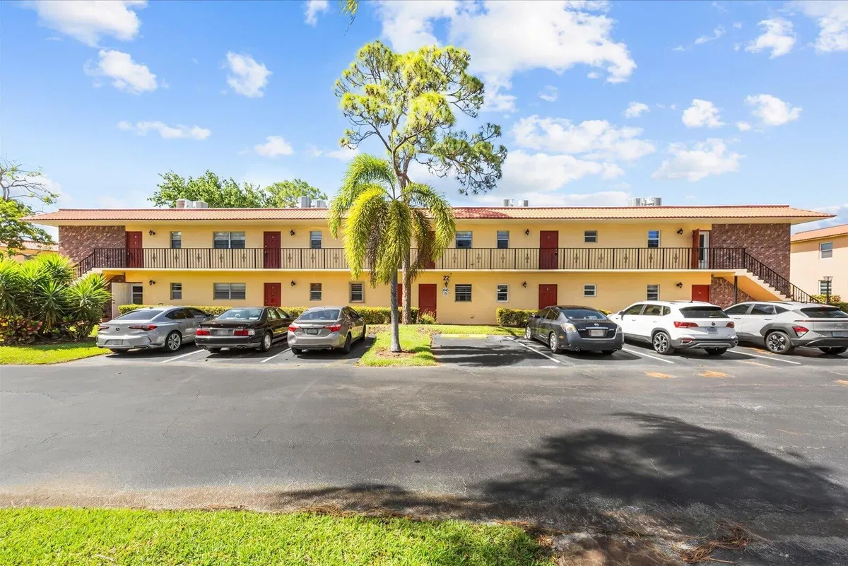 Unit 22-d photo 22