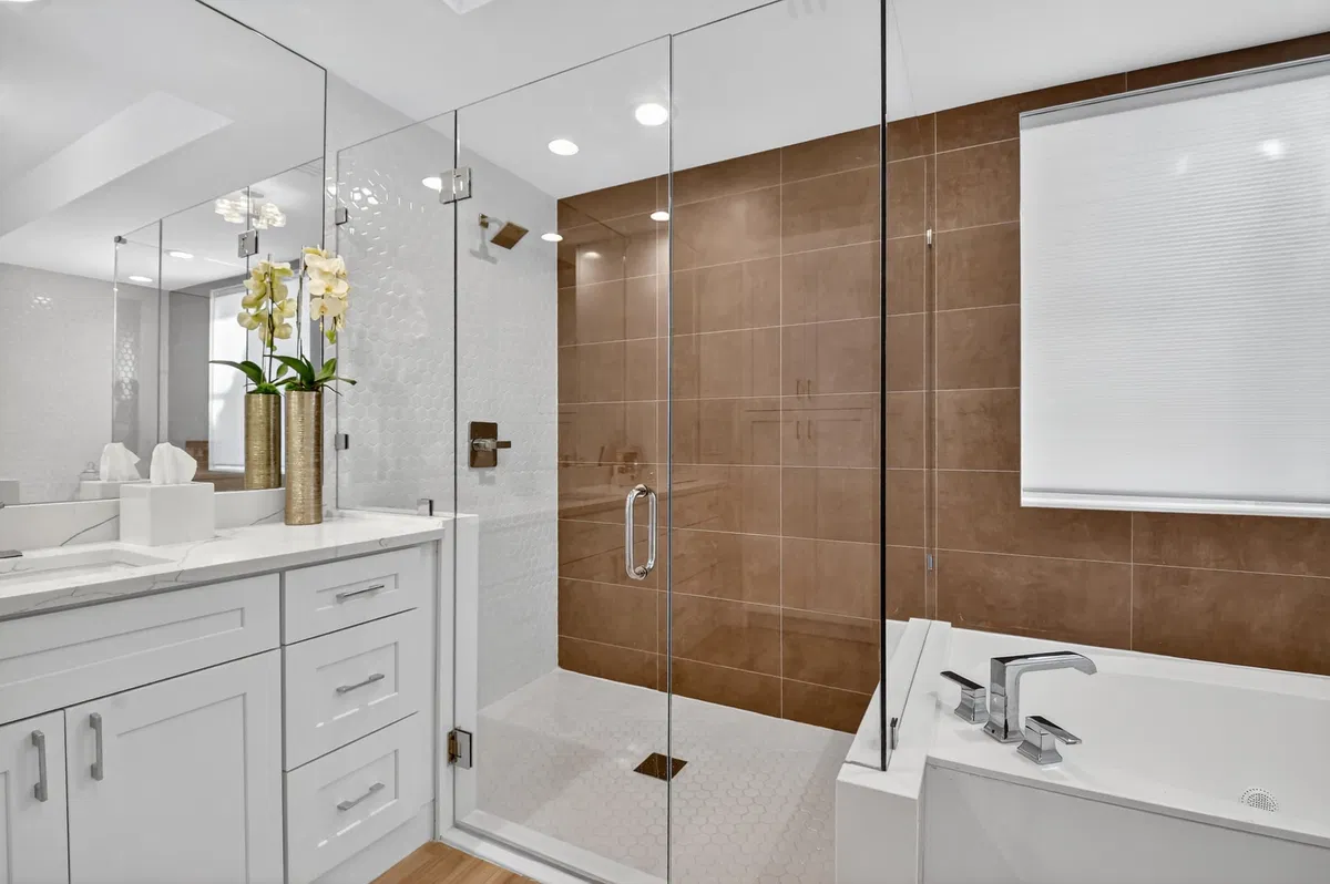 Residence photo 25