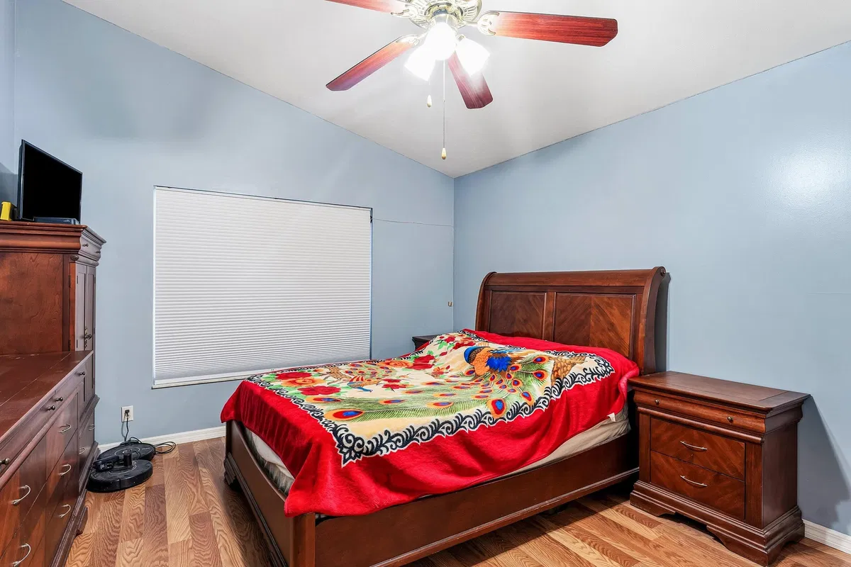  Residence photo 13