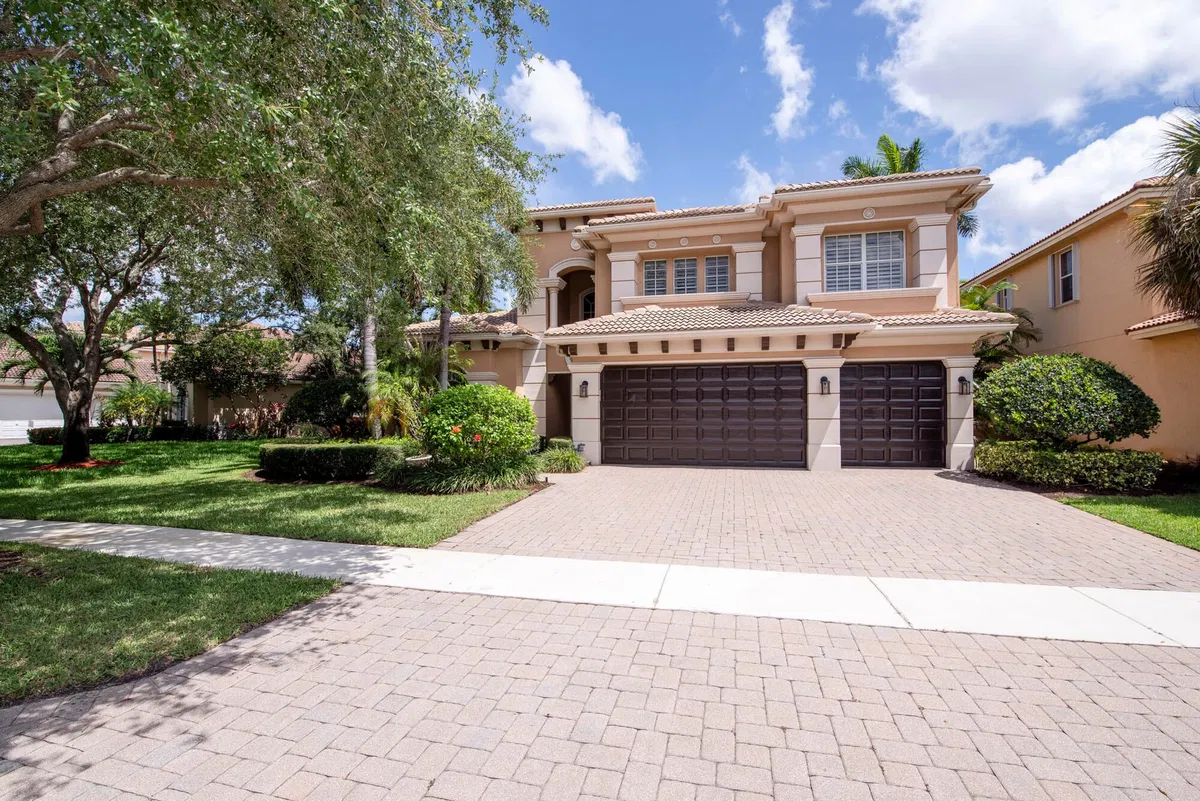  Residence photo 46