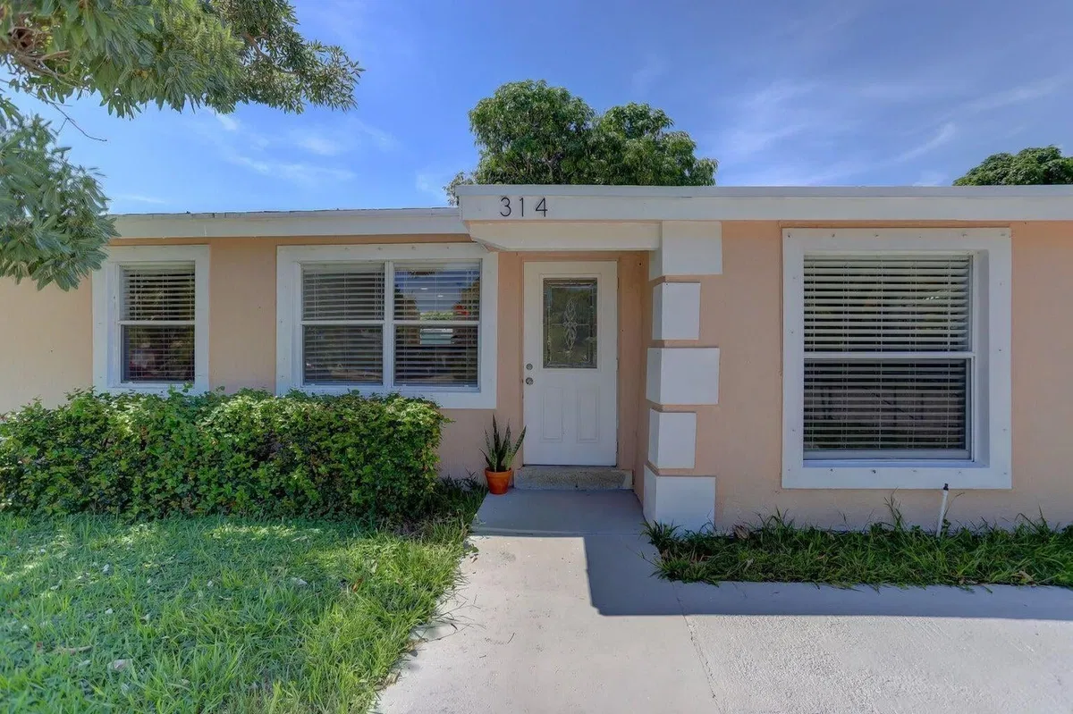 Downtown Delray Beach Residence
