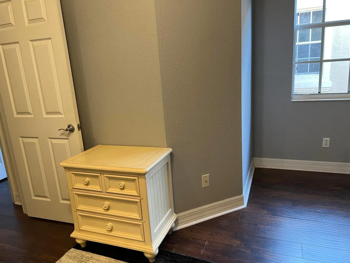 Unit 111 photo 28