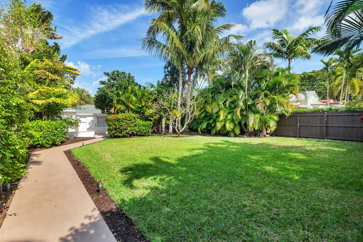 West Palm Beach Residence