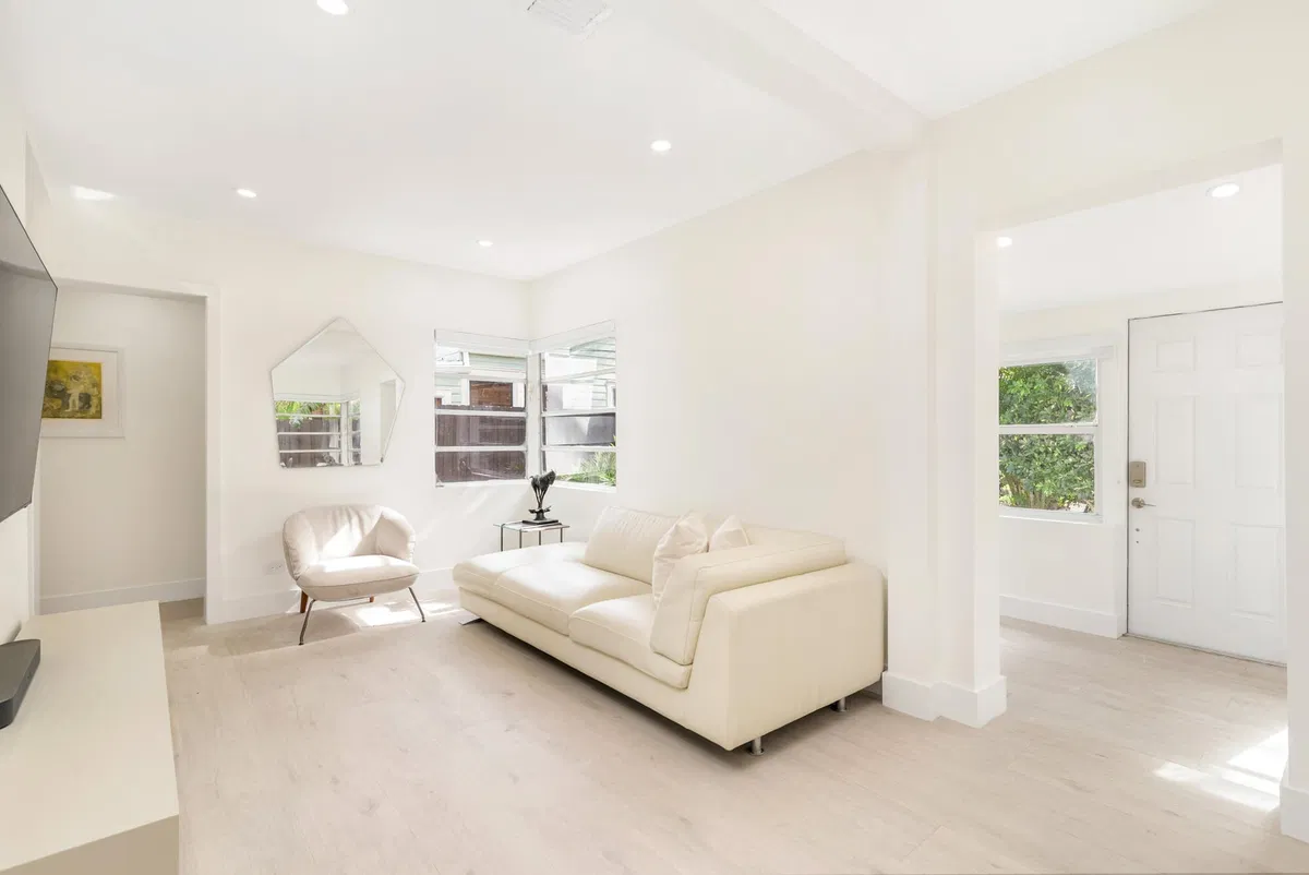 West Palm Beach Residence photo 10