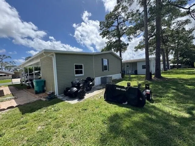 Unit 136 photo 37