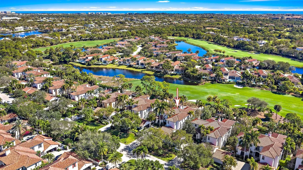 Trump National Jupiter Residence photo 46