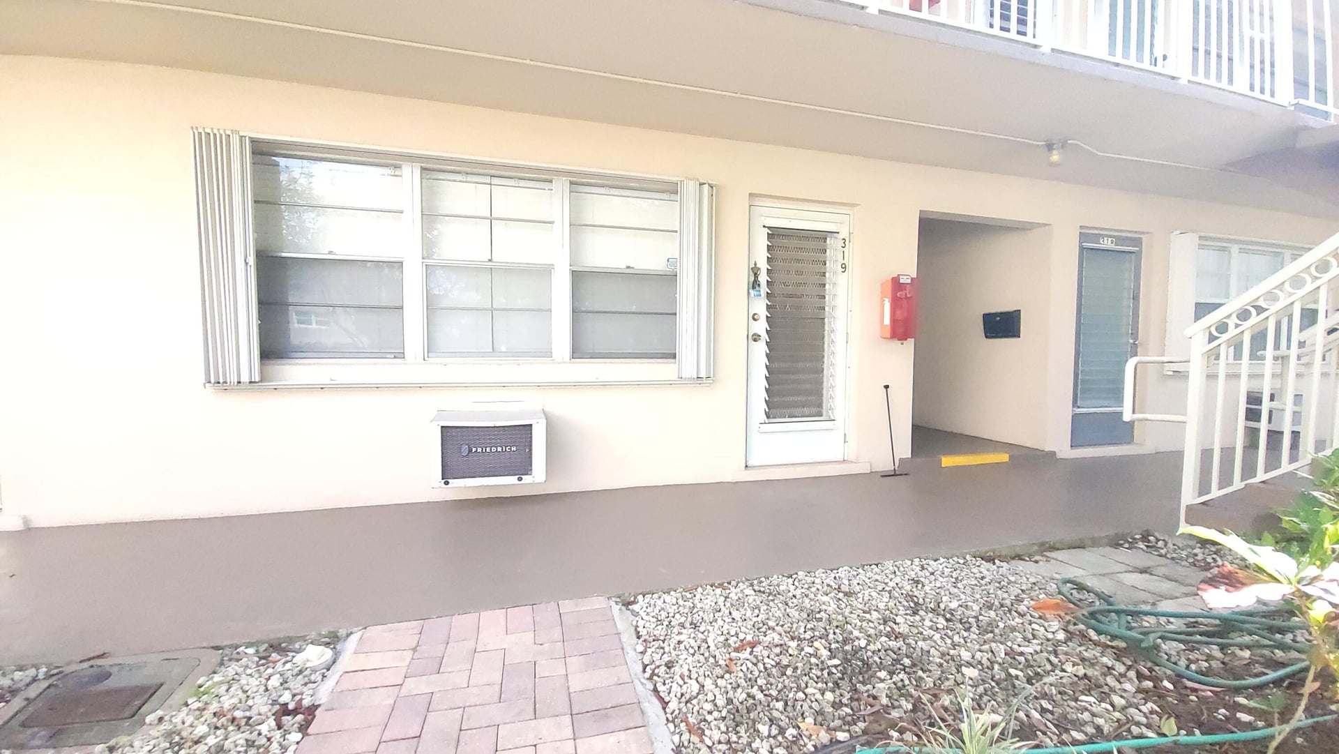 Residence photo 19