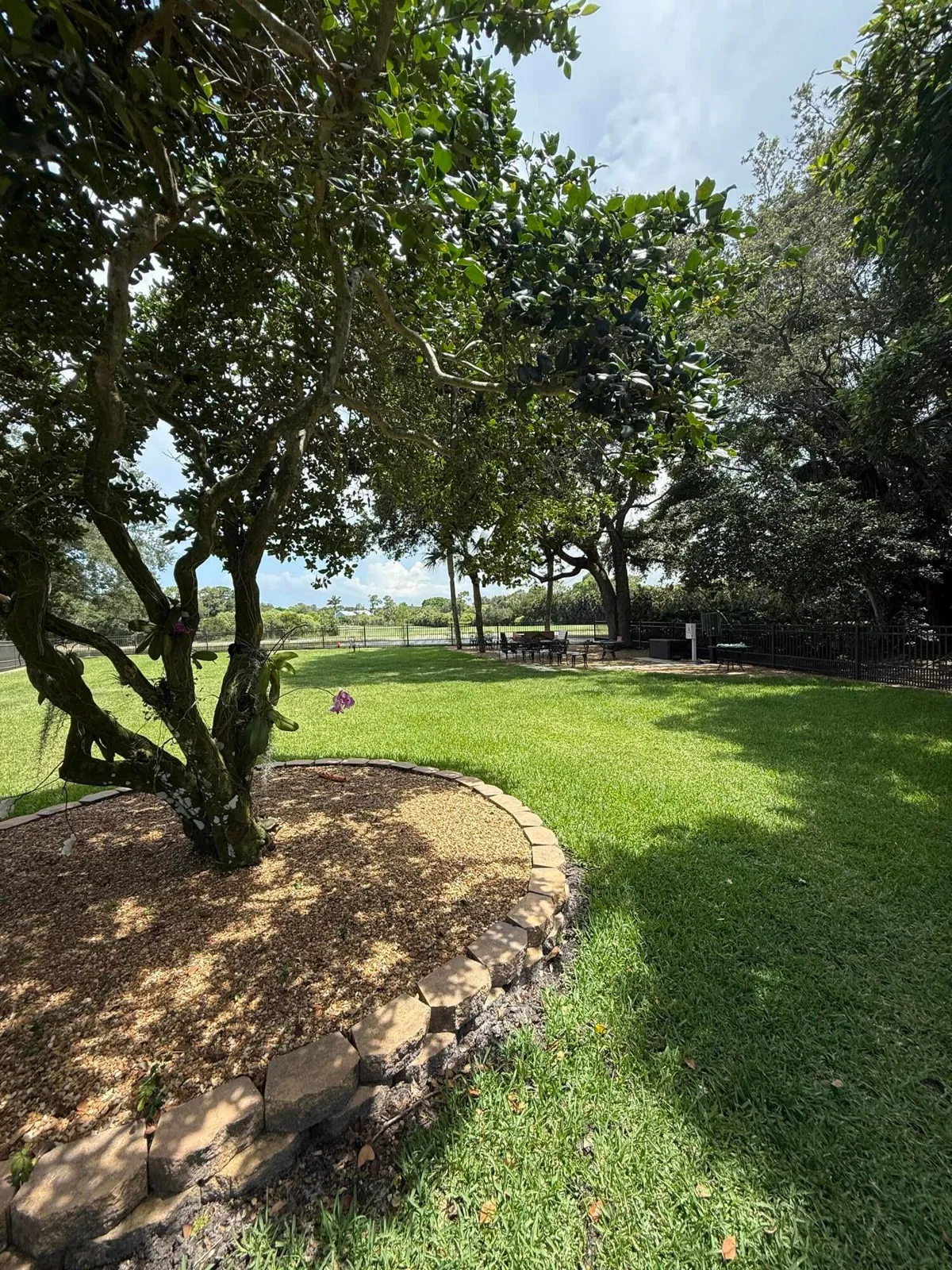 Residence photo 34