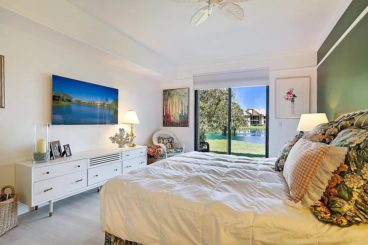Jonathan's Landing Jupiter FL Unit 118 photo 28