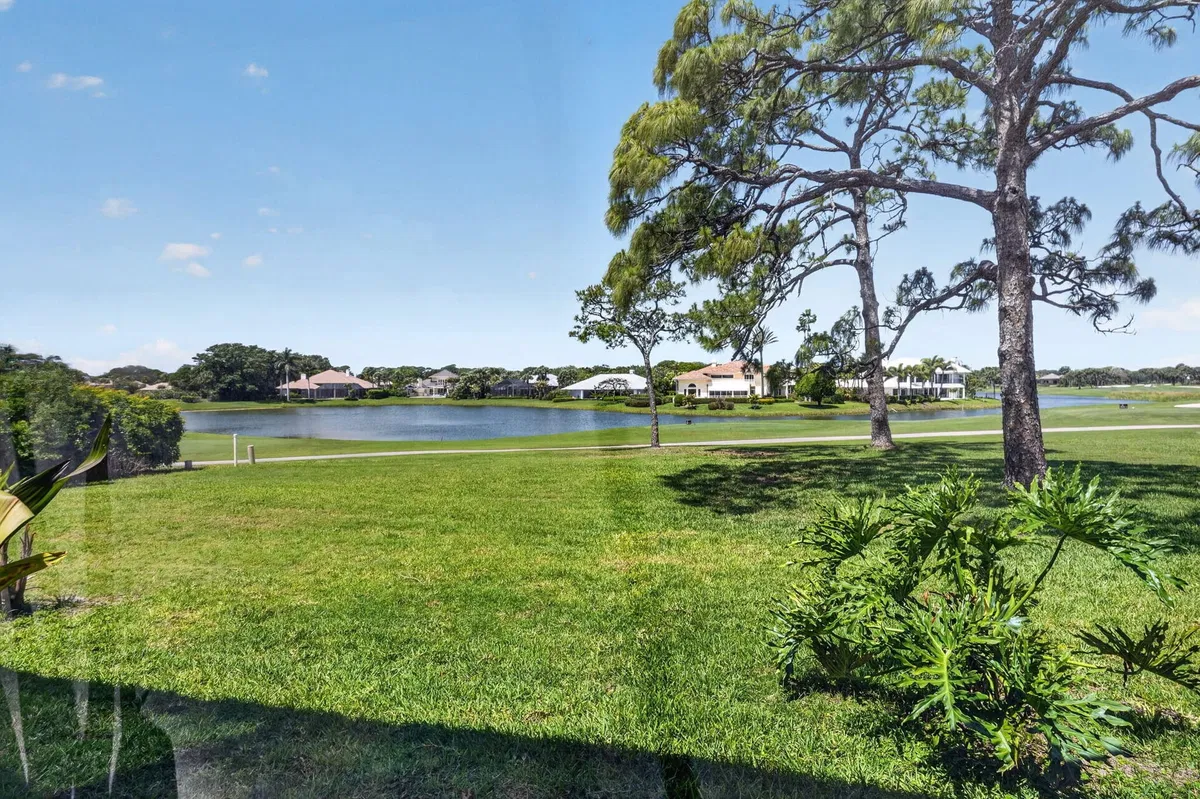 Mariner Sands Residence photo 46