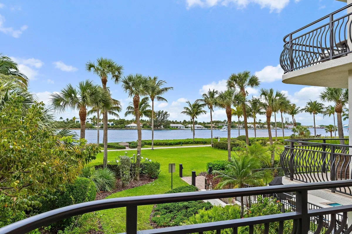 Singer Island Unit 101