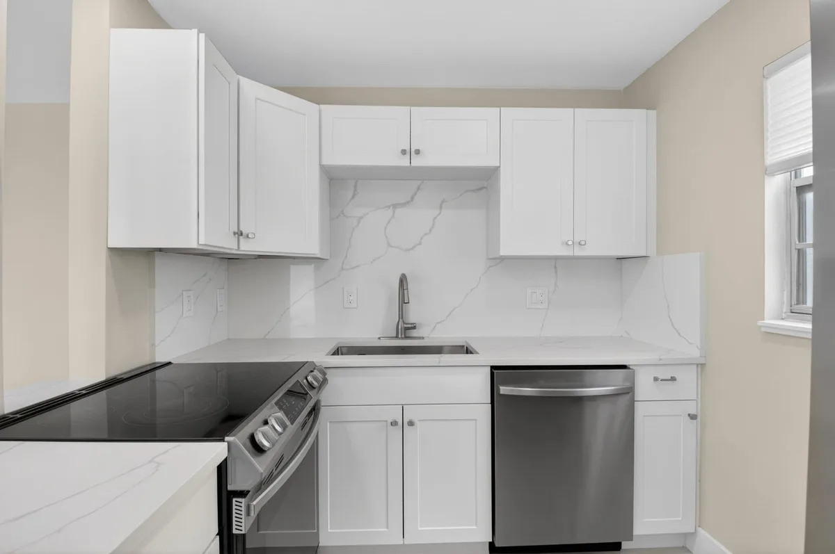 Residence photo 13