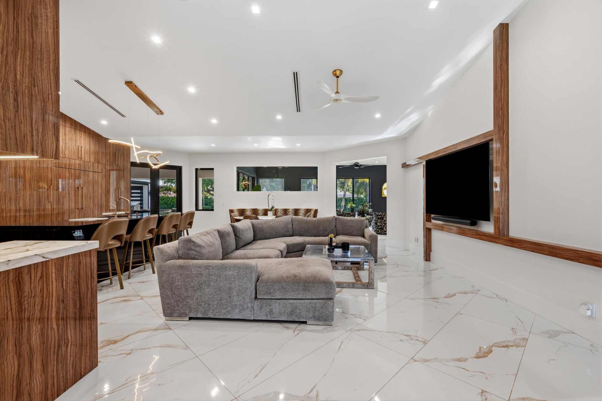 Residence photo 13