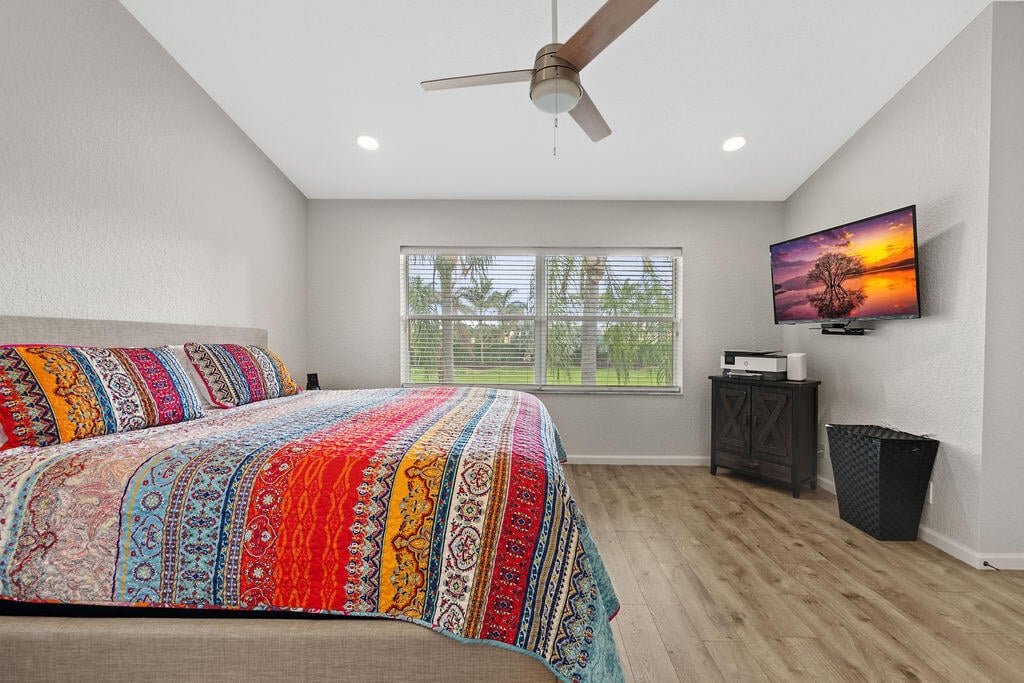 Unit 202 photo 34