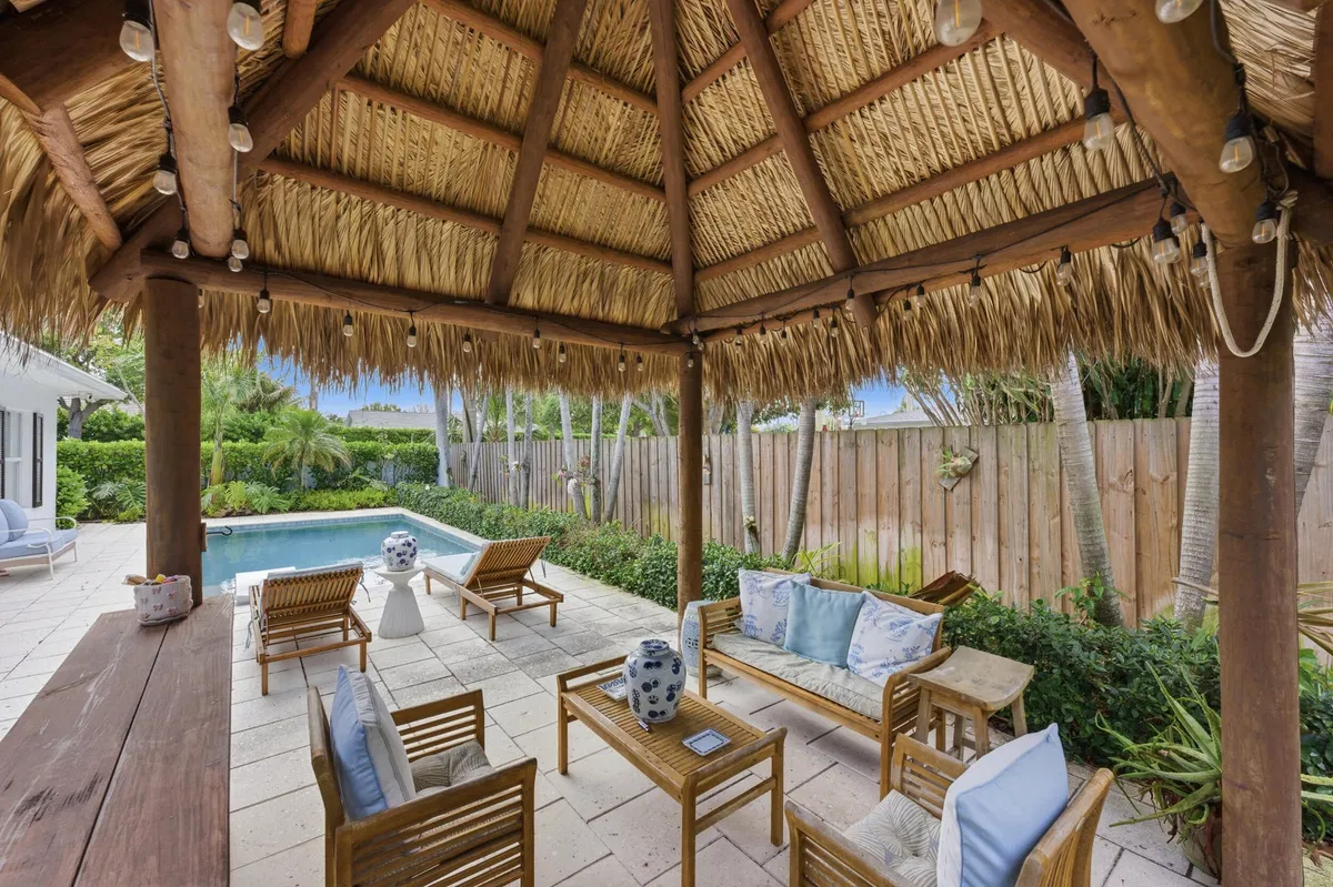 SoSo West Palm Beach Residence photo 43